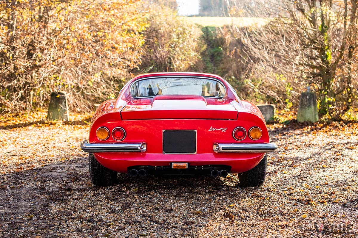 オークションに登場した1972年製フェラーリ「ディーノ246GT」Remi Dargegen(c)2024 Courtesy of RM Sotheby's