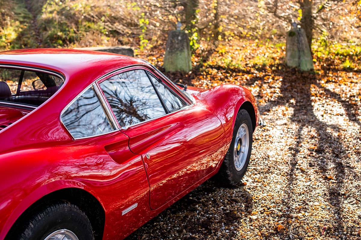 オークションに登場した1972年製フェラーリ「ディーノ246GT」Remi Dargegen(c)2024 Courtesy of RM Sotheby's