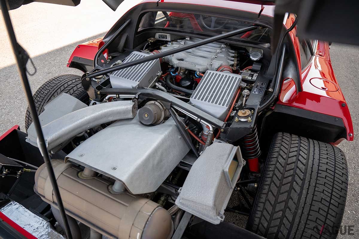 オークションで358万ドル（約5億3342万円）で落札された1991年式フェラーリ「F40」 Darin Schnabel(c)2025 Courtesy of RM Sotheby's