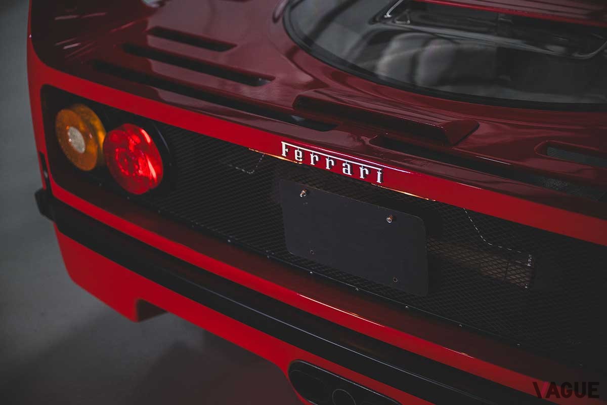 オークションで358万ドル（約5億3342万円）で落札された1991年式フェラーリ「F40」 Darin Schnabel(c)2025 Courtesy of RM Sotheby's