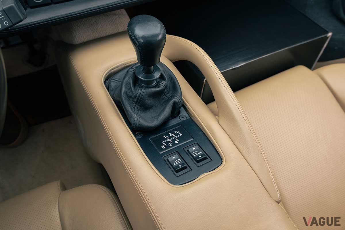 オークションに出品、約6670万円で落札された1993年式ジャガー「XJ220」Justin Schmoeller(c)2025 Courtesy of RM Sotheby's