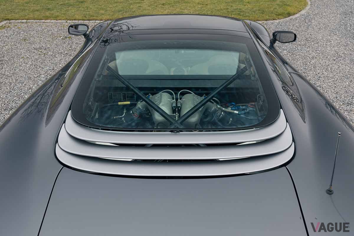 オークションに出品、約6670万円で落札された1993年式ジャガー「XJ220」Justin Schmoeller(c)2025 Courtesy of RM Sotheby's