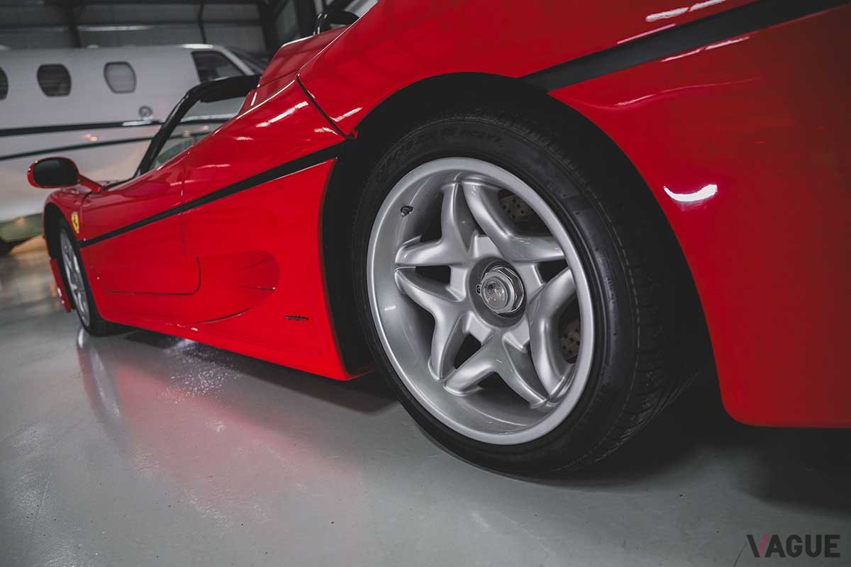 オークションに登場、553万2500USドル（日本円で約8億1881万円）で落札された1996年式フェラーリ「F50」Darin Achnabel(c)2025　Courtesy of RM Sotheby's