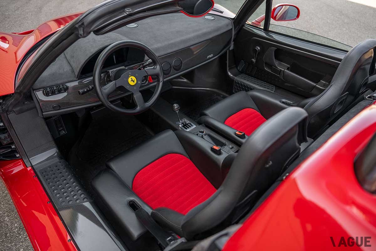 オークションに登場、553万2500USドル（日本円で約8億1881万円）で落札された1996年式フェラーリ「F50」Darin Achnabel(c)2025　Courtesy of RM Sotheby's