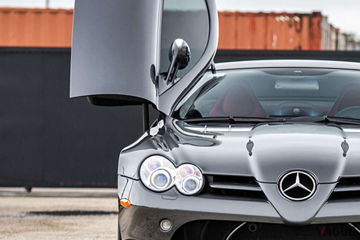 オークションに登場した2006年式メルセデス・ベンツ「SLRマクラーレン」Jorge Guasso(c)2025 Courtesy of RM Sotheby's