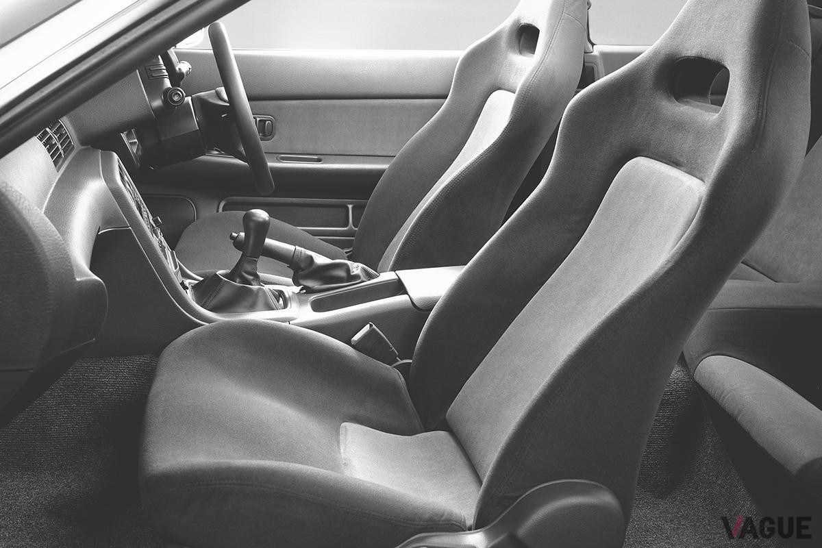 1989年に登場した日産「スカイラインGT-R（BNR32型）」のインテリア