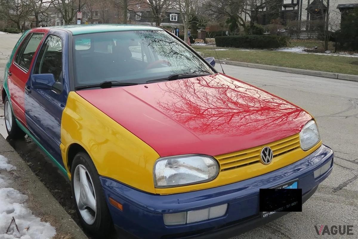 VWアメリカが製造したカラフルなゴルフIII「ゴルフ・ハーレクイン」