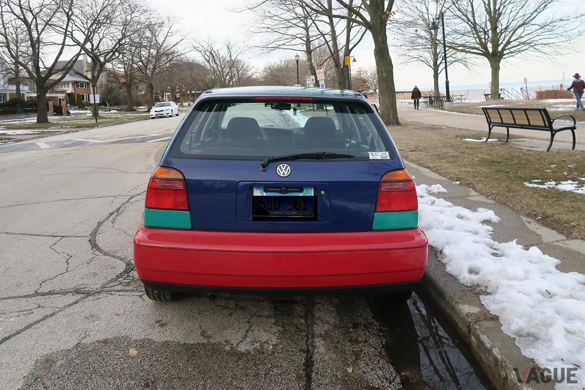 VWアメリカが製造したカラフルなゴルフIII「ゴルフ・ハーレクイン」