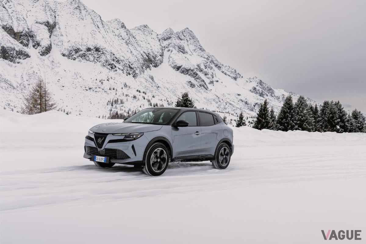 アルファ ロメオ「ジュニア・イブリダQ4」