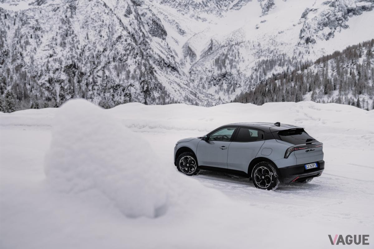 アルファ ロメオ「ジュニア・イブリダQ4」