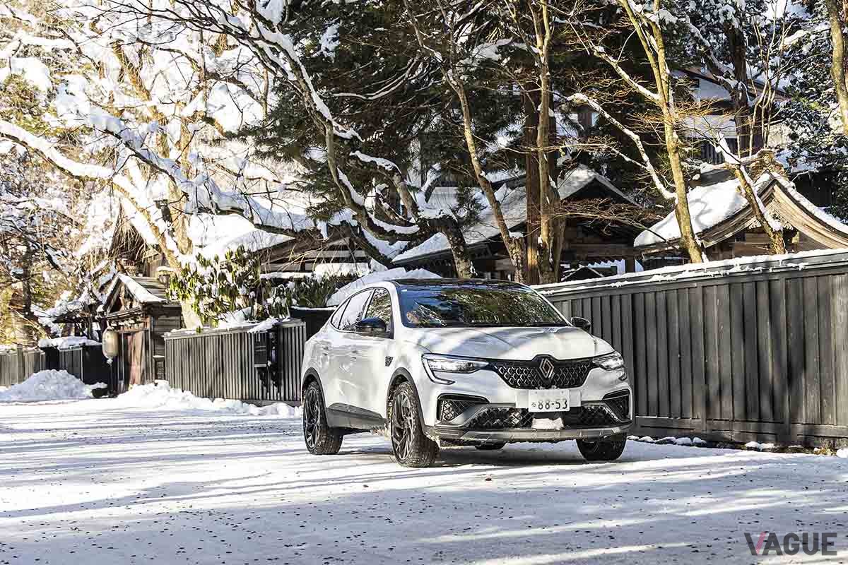  今回の試乗車はルノー「アルカナ エスプリ アルピーヌE-TECHフルハイブリッド」