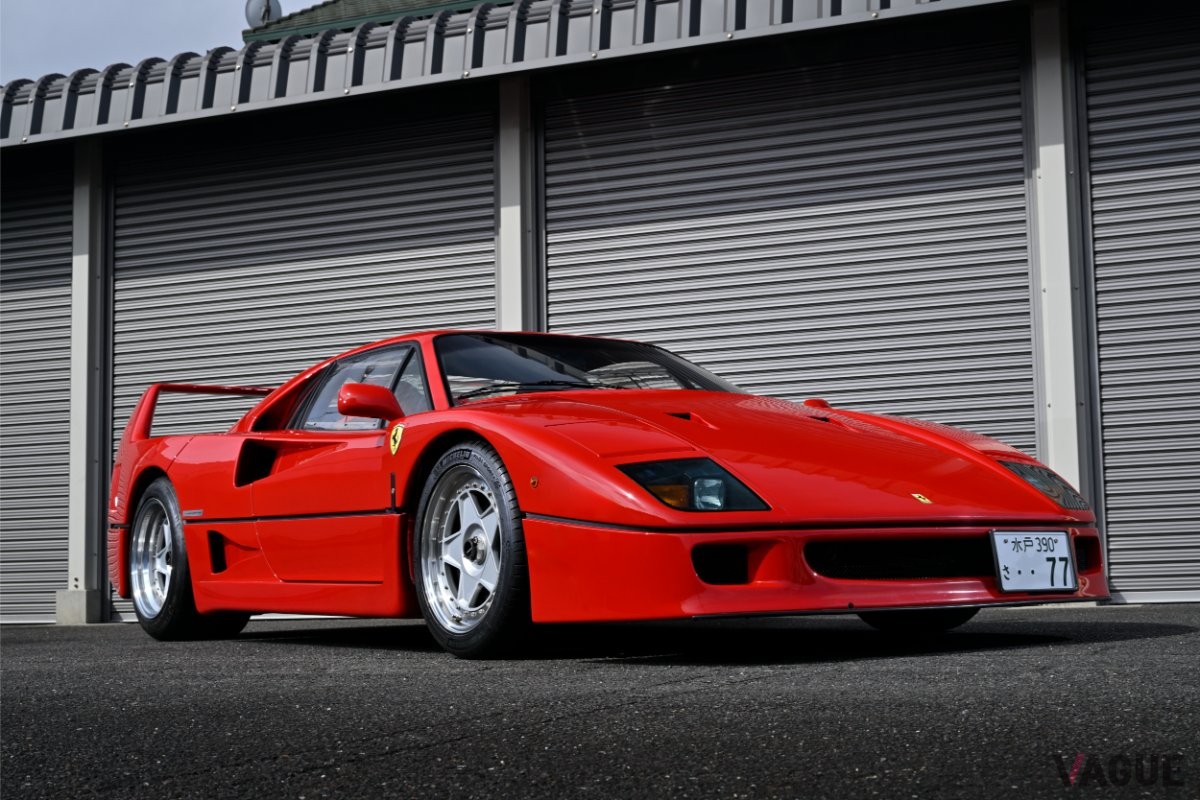 フェラーリ「F40ライトウェイト」