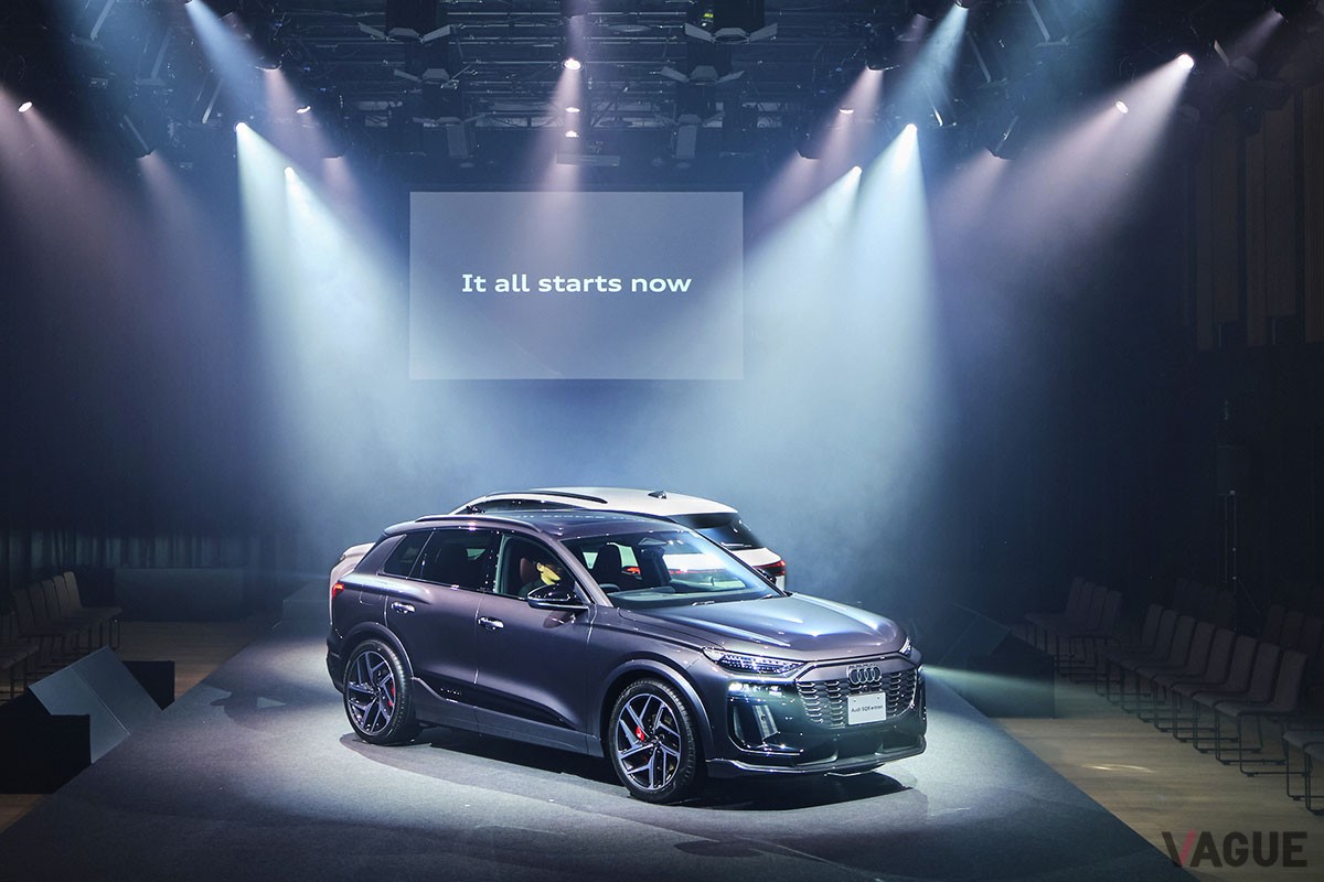 アウディの電動ミドルSUV新型「Q6 e-tron」および「SQ6 e-tron」の発表会