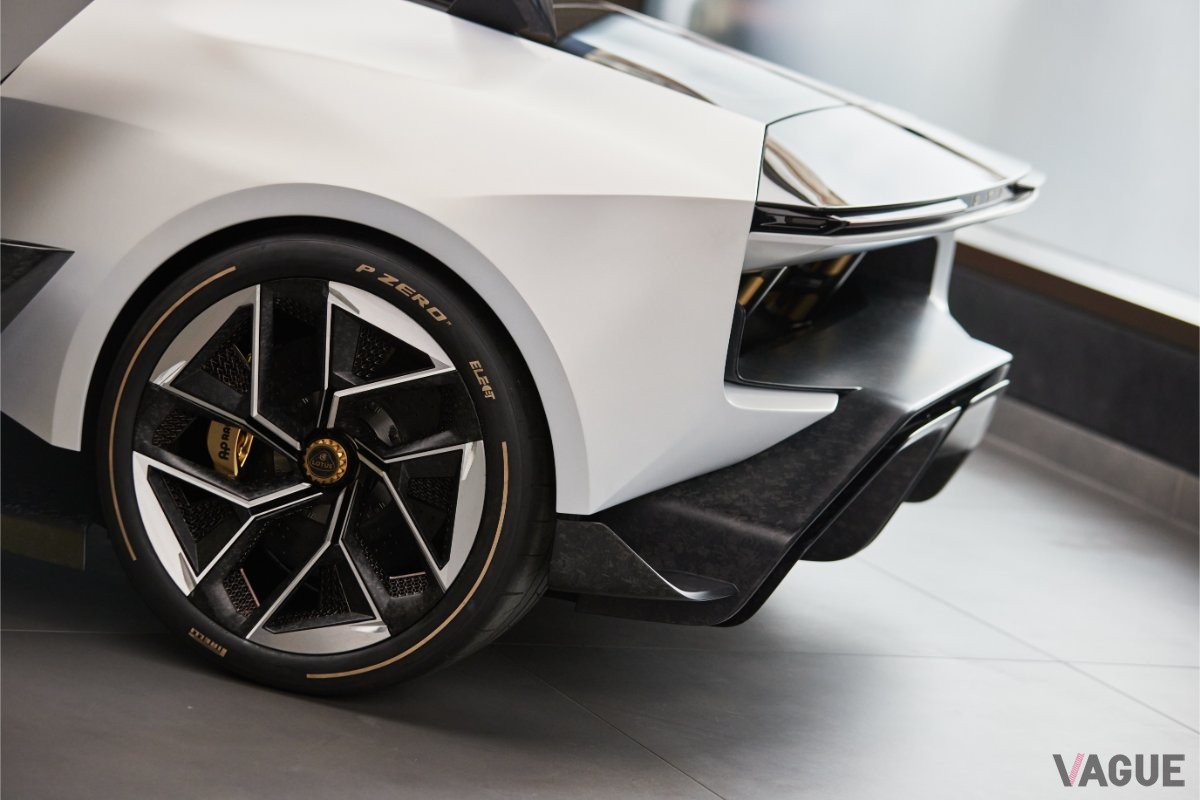 ロータスのEVコンセプトカー「セオリー 1」