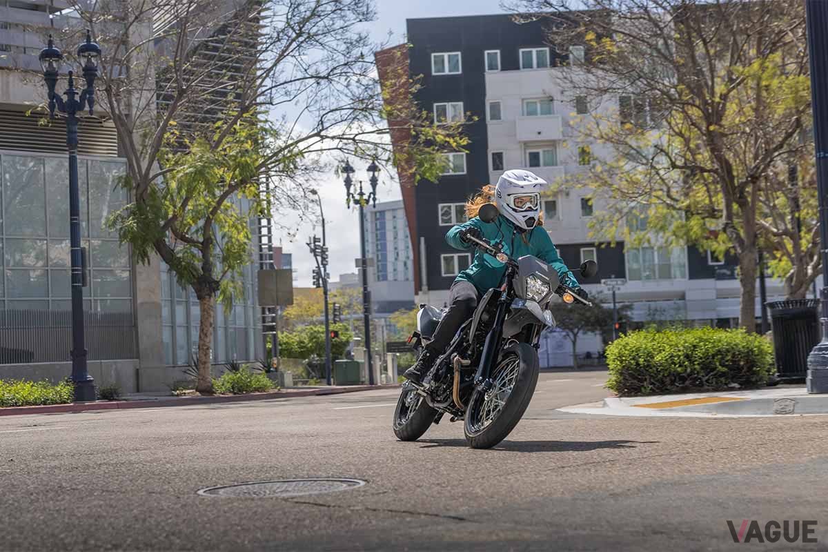 カワサキ「KLX230SM」