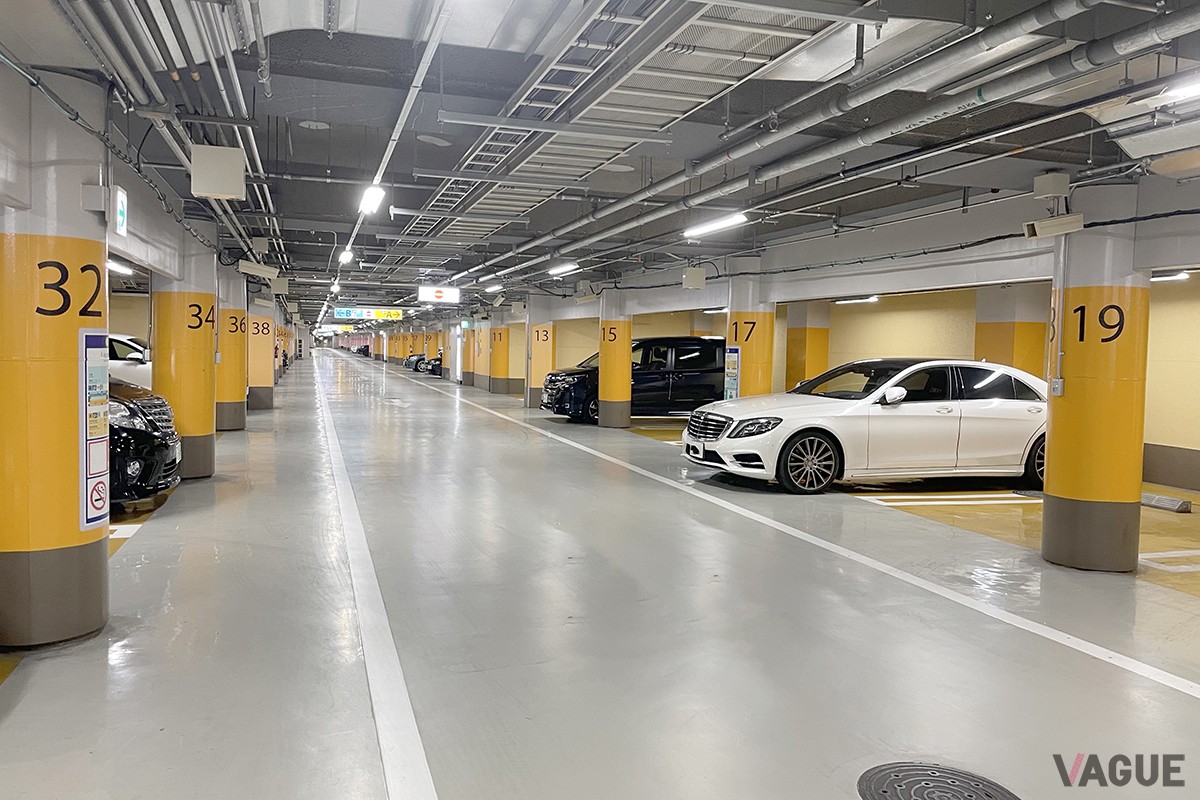 羽田空港駐車場が満車の場合、「天王洲アイル駅」付近にある大規模駐車場に駐車し東京モノレールで羽田空港に向かうという手段もある