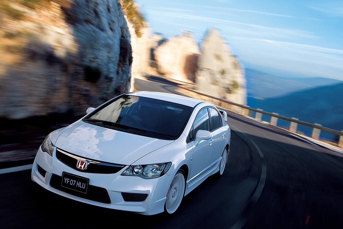 2007年3月28日に発表されたホンダFD2型「シビック タイプR」