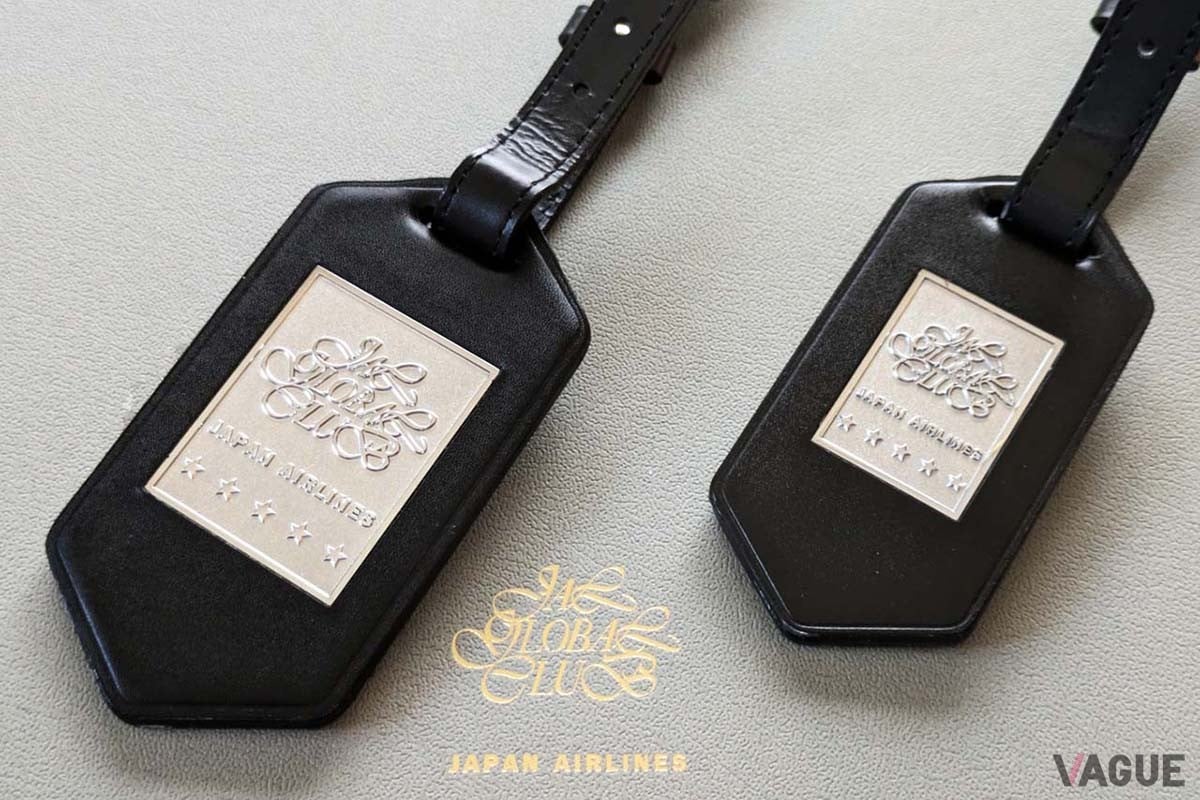 JAL Life Statusの「Five Star」に達すると、専用タグが大小で付与される