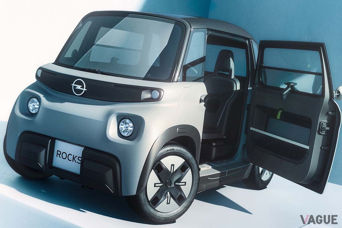 初公開されたオペル改良新型「ロックス」