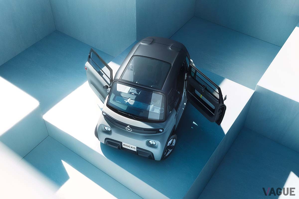 初公開されたオペル改良新型「ロックス」