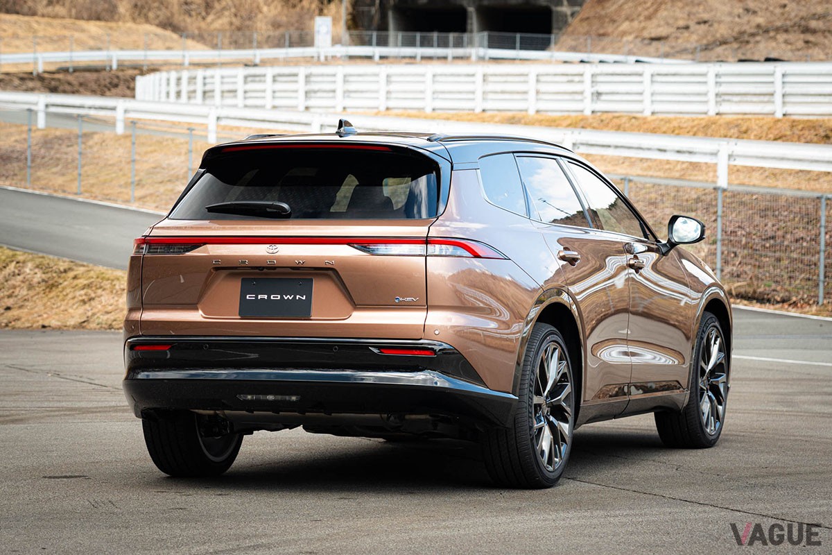 KINTOでは、新型クラウン（エステート）のハイブリッド車は月額7万7440円（税込）から用意