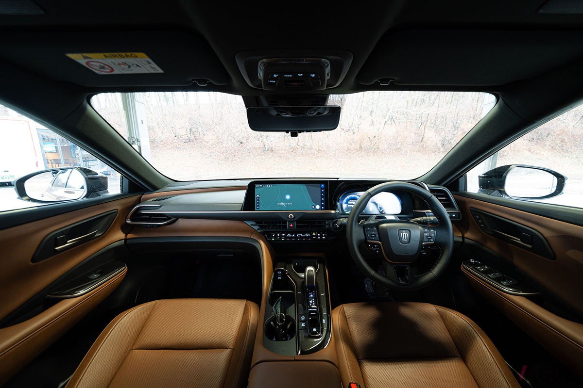 トヨタ新型「クラウン・エステート Z」（HEV）