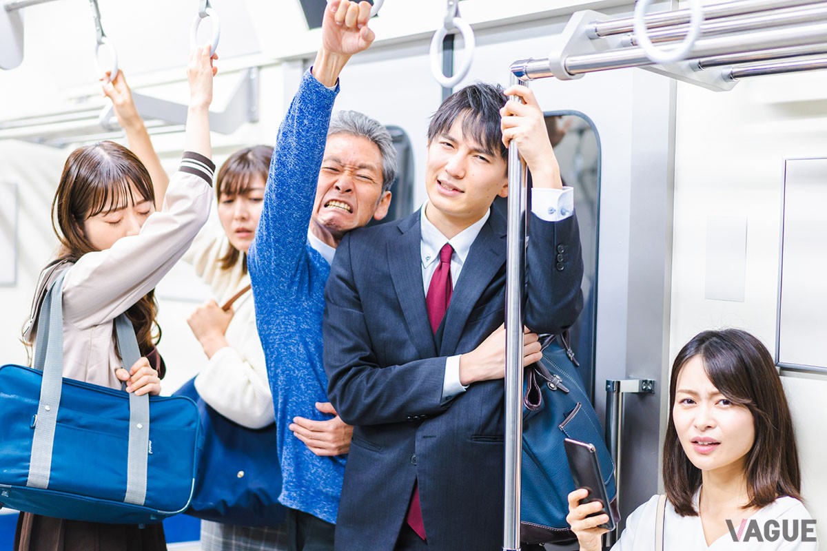 混雑時はどうしても持ち物が邪魔になるため周囲への配慮が必要