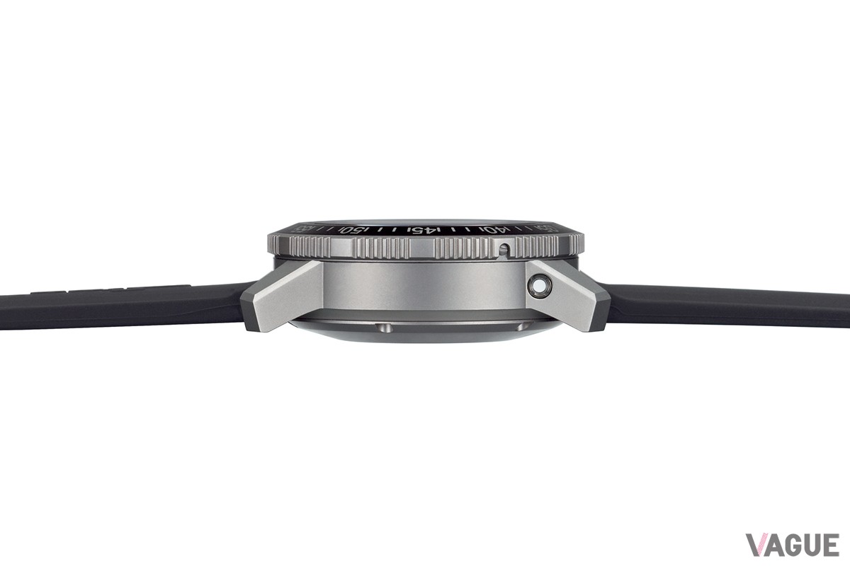 「SINN 613 St」ケース 左側面