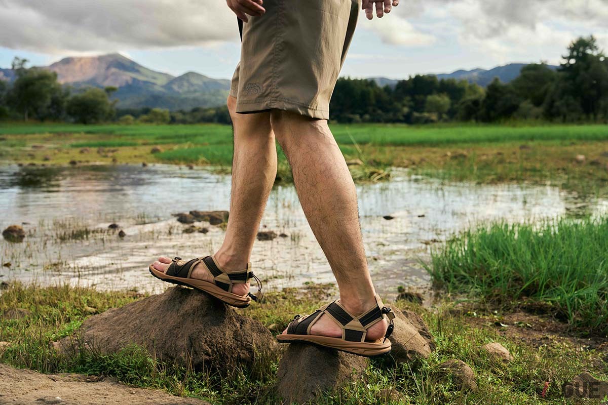 ノースフェイスのサンダル「STRATUM（ストレイタム）」がフルリニューアル。新たに多層構造のFL3 ソールユニットを搭載し履き心地も進化した