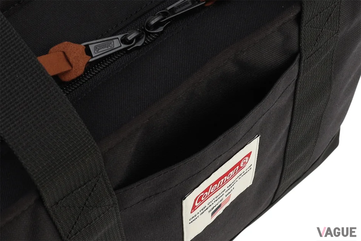 ダブルファスナー採用で開閉でのストレスを軽減