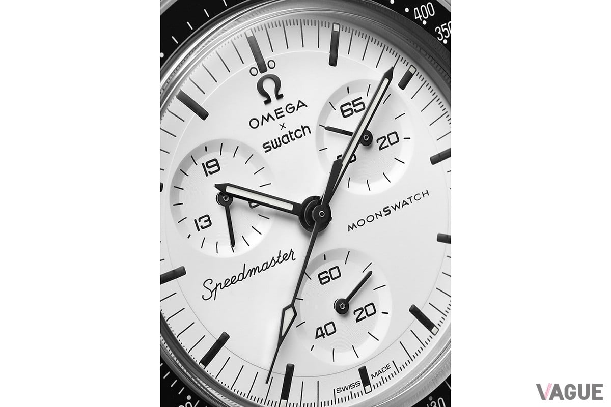 OMEGAのロゴ）、針、そして書体はすべて、オリジナルモデルのスタイルを反映