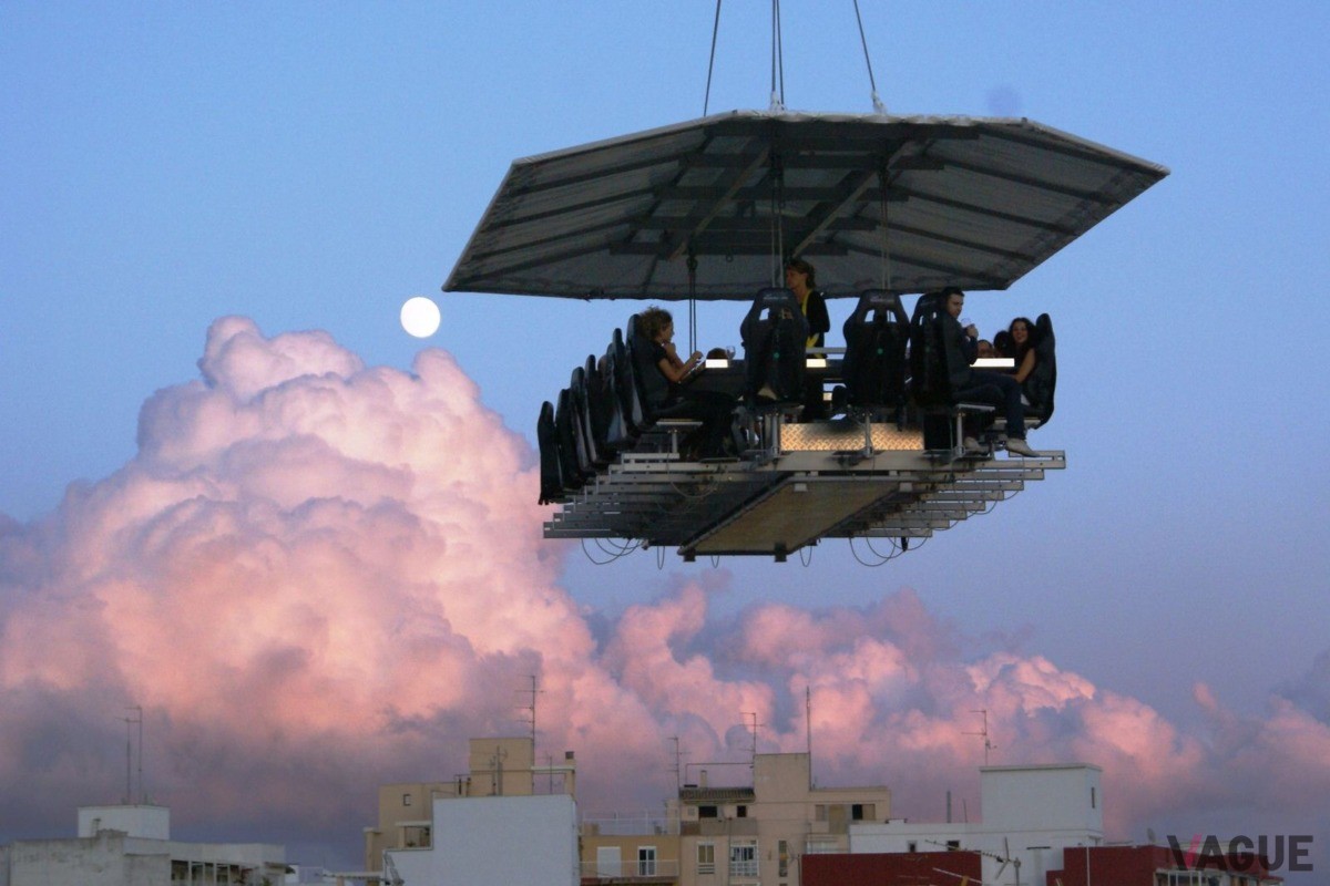 Dinner in the Sky