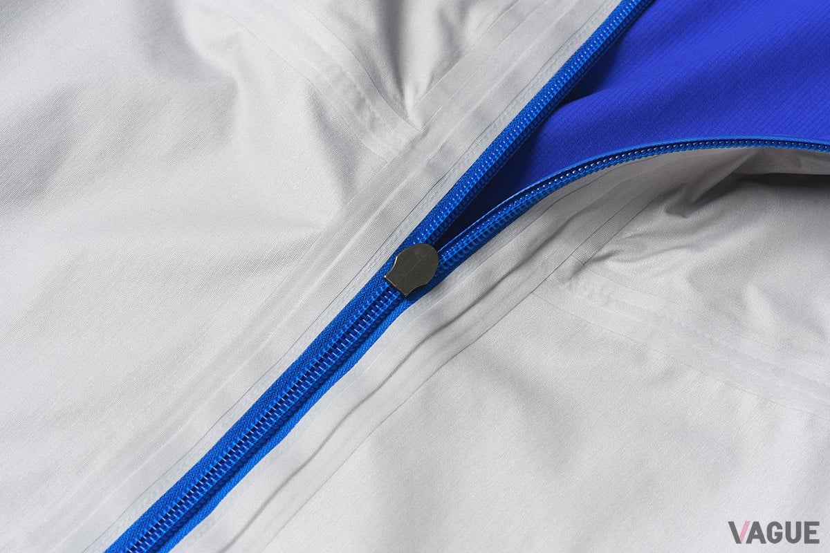 ファスナー単体でも高い耐水圧