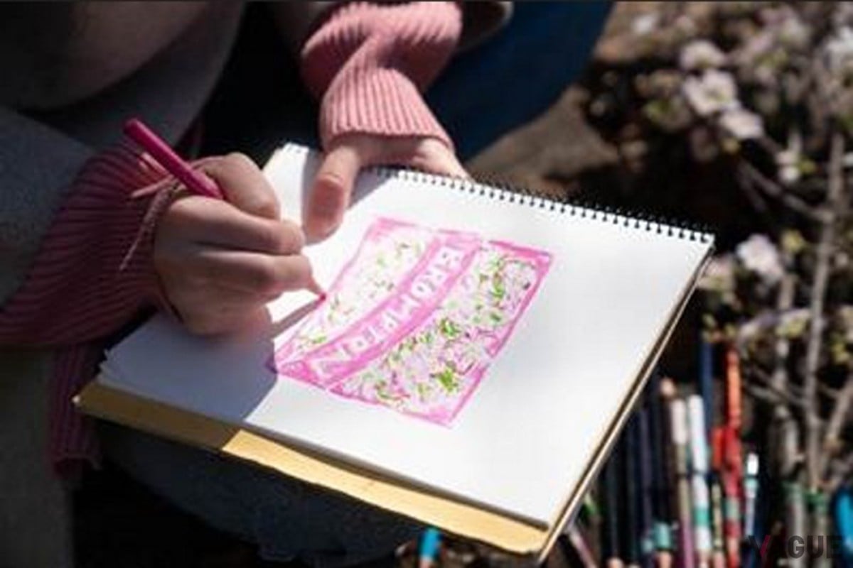 リー・イズミダ氏が特別に描き下ろした特製ステッカー