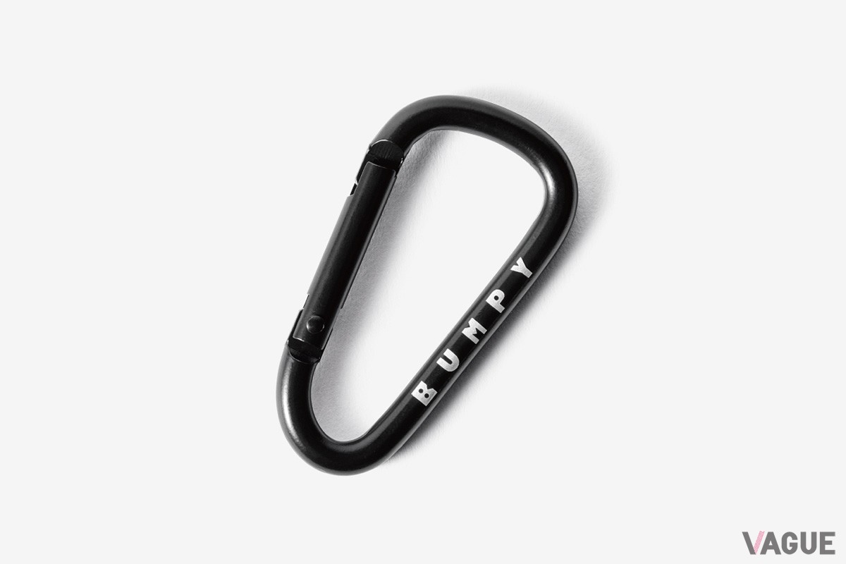 BUMPY ロゴ入りカラビナ