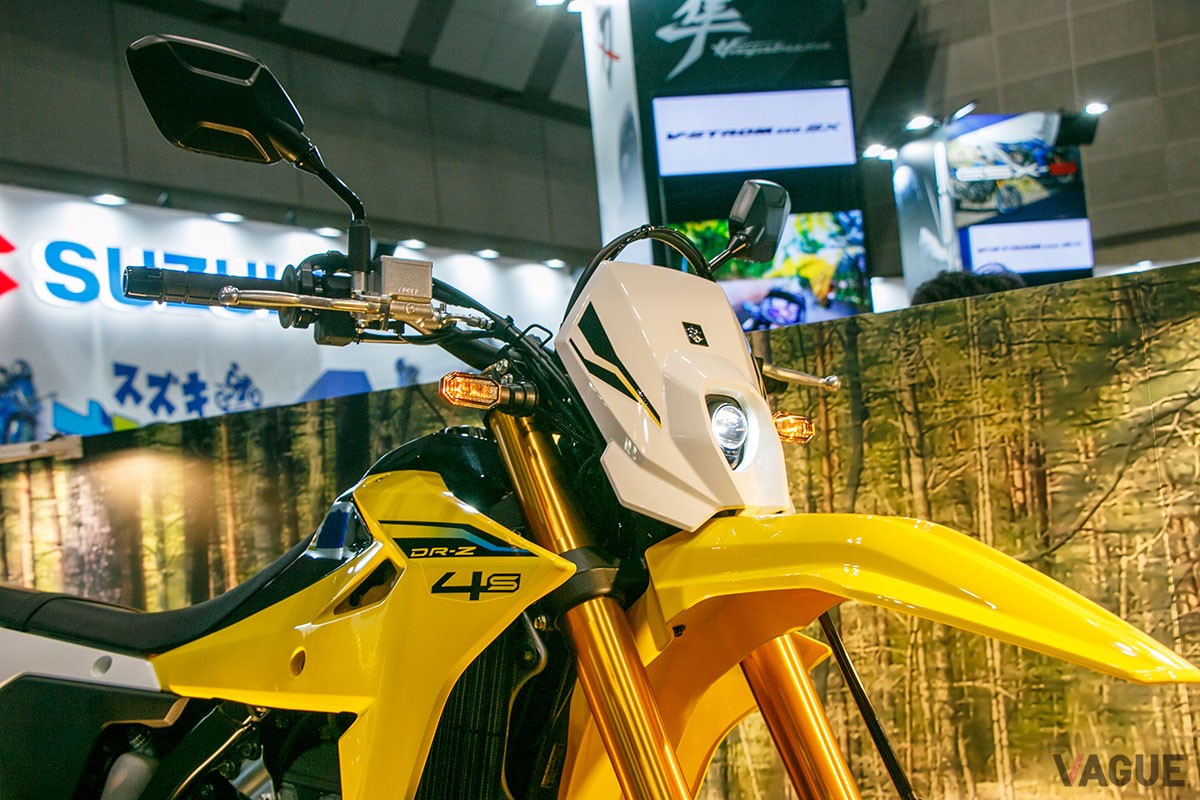 スズキ「DR-Z4S」