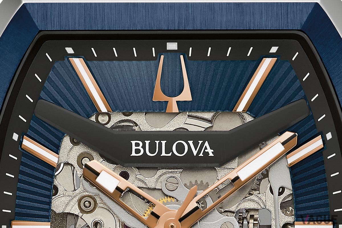 12時の位置にはブランドアイコンの音叉マークをレイアウト