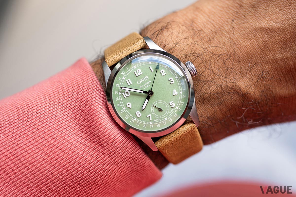 120時間のパワーリザーブと超高耐磁性能を実現（ビッグクラウンポインターデイト 403）