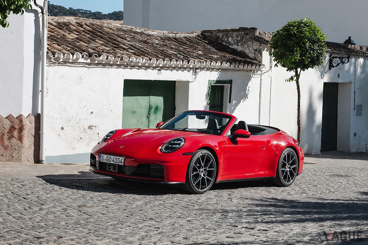 ポルシェの基幹モデル「911」にラインナップされるカブリオレ