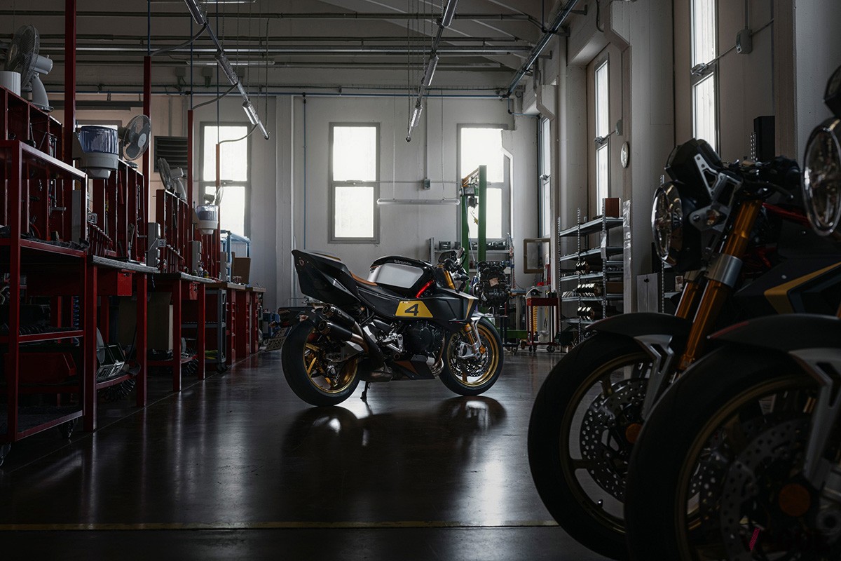 ビモータ「KB4RC」