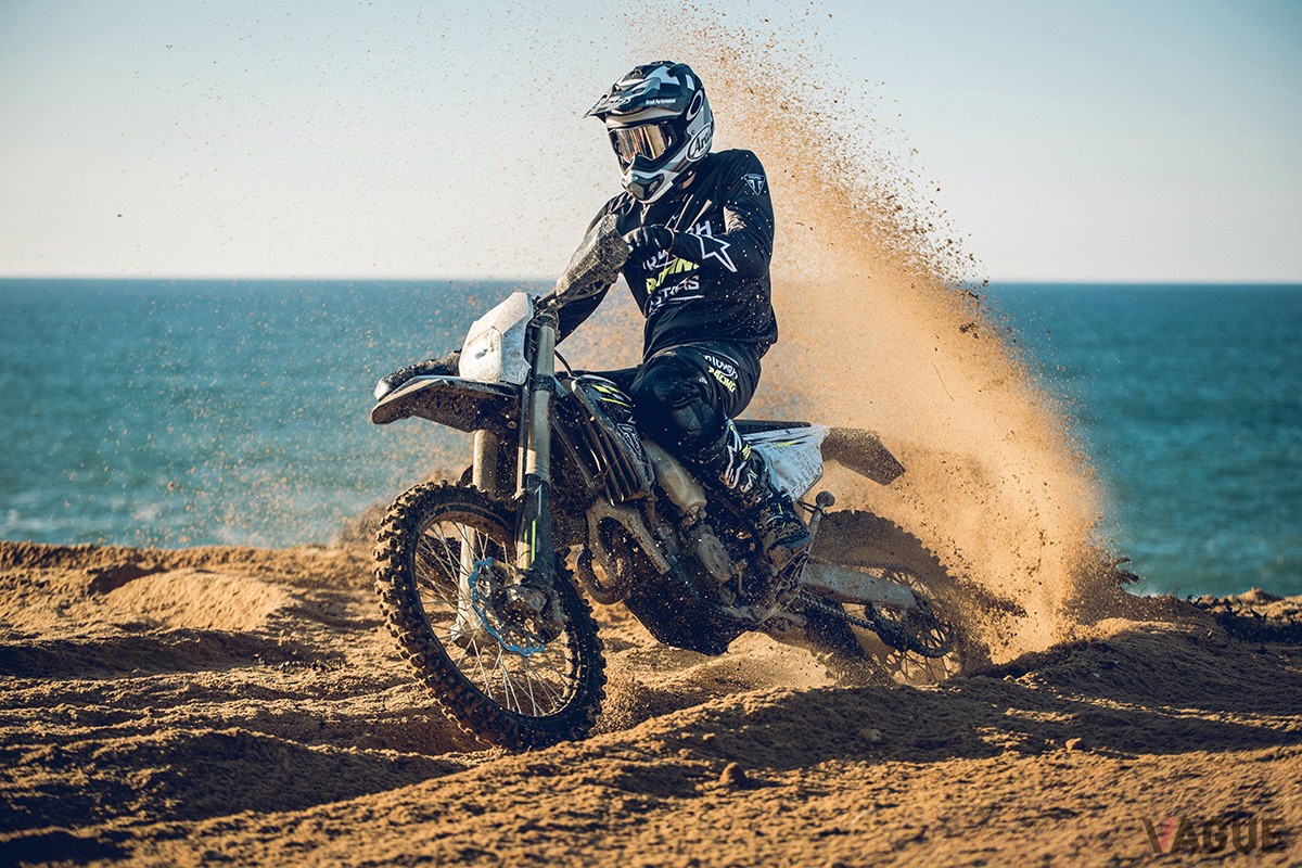 トライアンフ「TF250-E」
