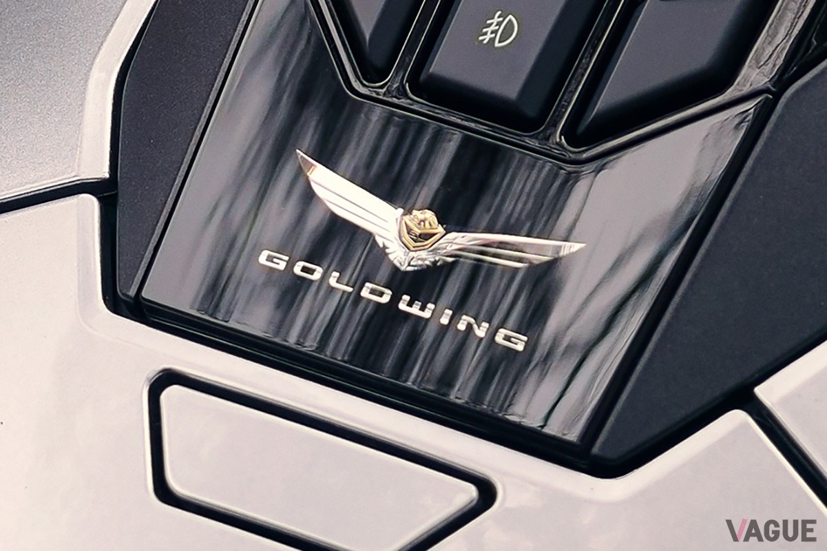 ホンダ「ゴールドウイング」