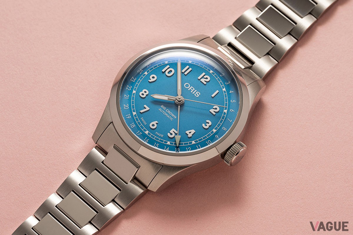 ポジティブは雰囲気のターコイズブルー（ビッグクラウンポインターデイト 40mm）