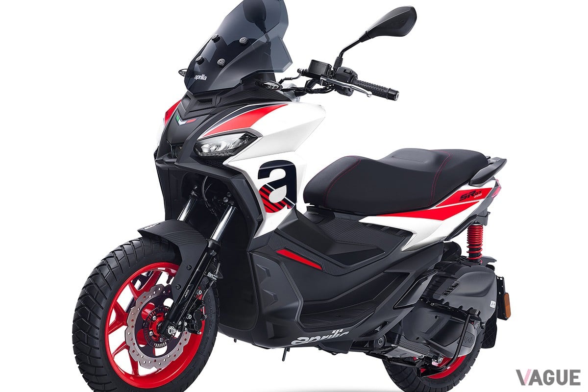 スポーティな印象の“スペースホワイト”を新設定したアプリリアの“軽二輪”スクーター「SR GT 200 SPORT」