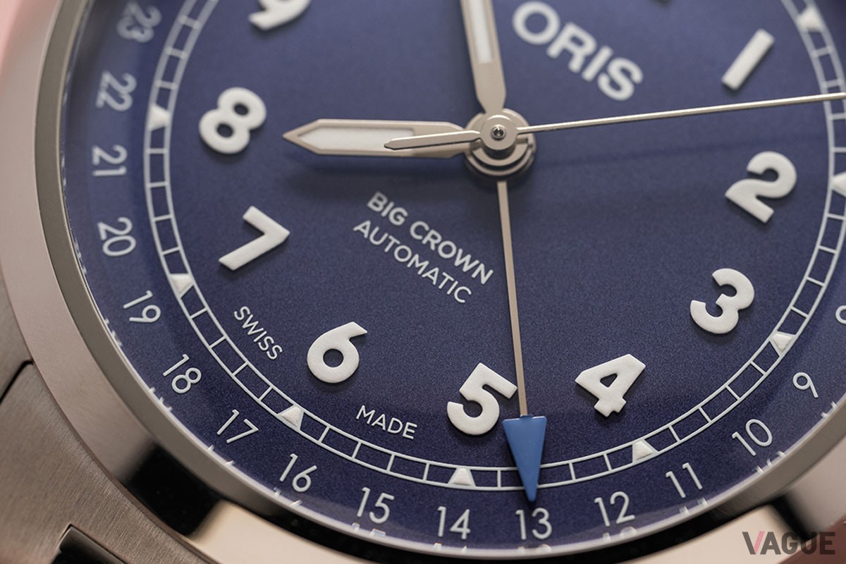 「ビッグクラウン」初代モデルに採用されたスムーズベゼルを使用（ビッグクラウンポインターデイト 40mm）