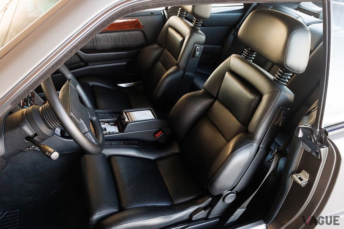 C124型の「300CE」をベースとする“ハンマークーペ”ことAMG「300CE 6.0-4V ハンマー ワイドバージョン」（C）ClassicDriver.com