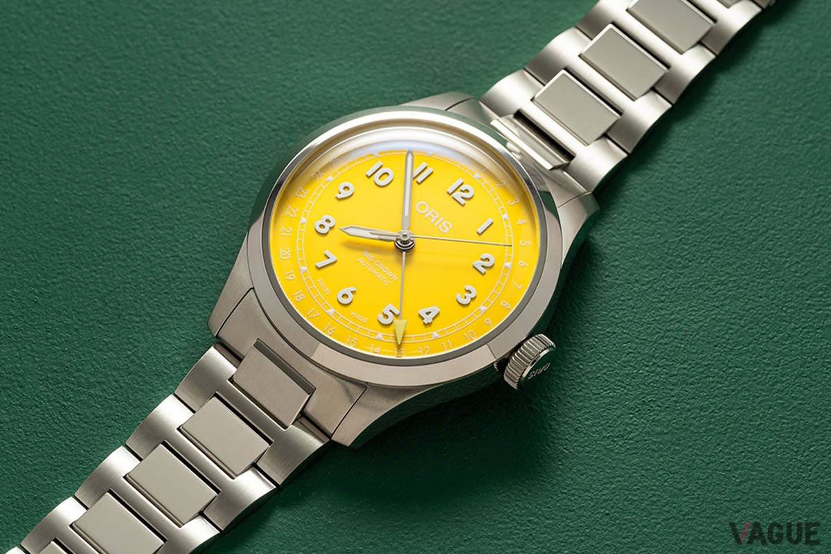 針は長年採用されてきたコブラ針からバトン針に変更（ビッグクラウンポインターデイト 40mm）