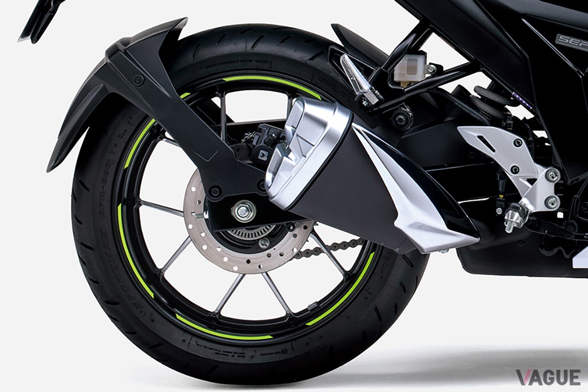 スズキ「ジクサーSF250」