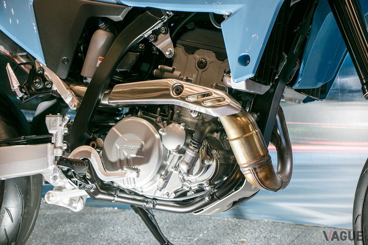 スズキ「DR-Z4SM」