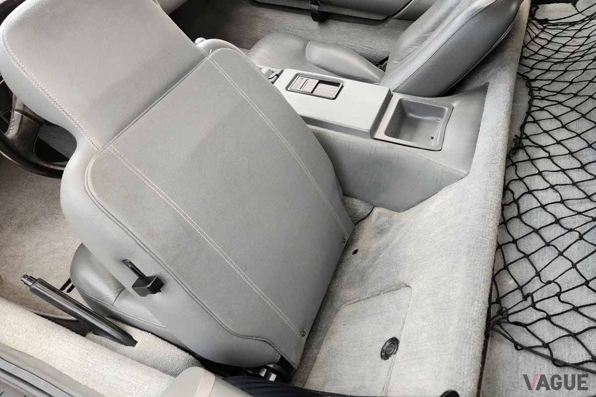 米国オークションに登場、落札された1981年式デロリアン「DMC-12」